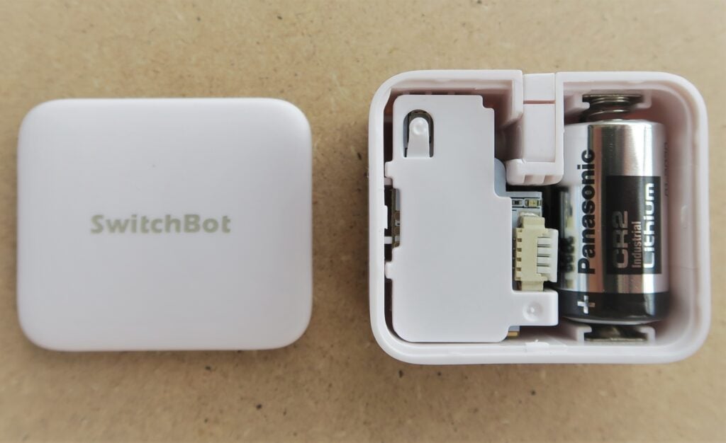 Unboxing interruttore intelligente SeitchBot Bot
