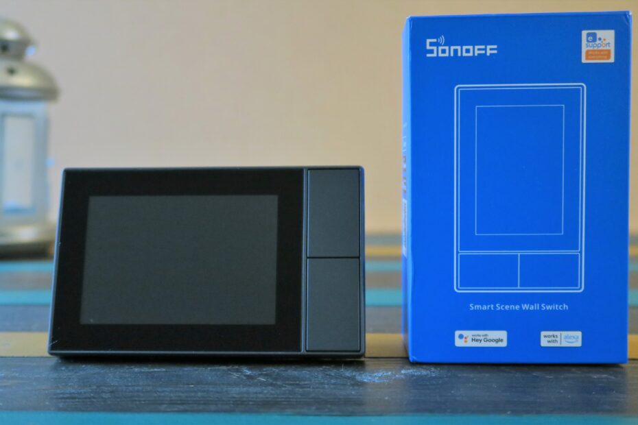 Sonoff NSPanel: dashboard, interruttore, termostato smart