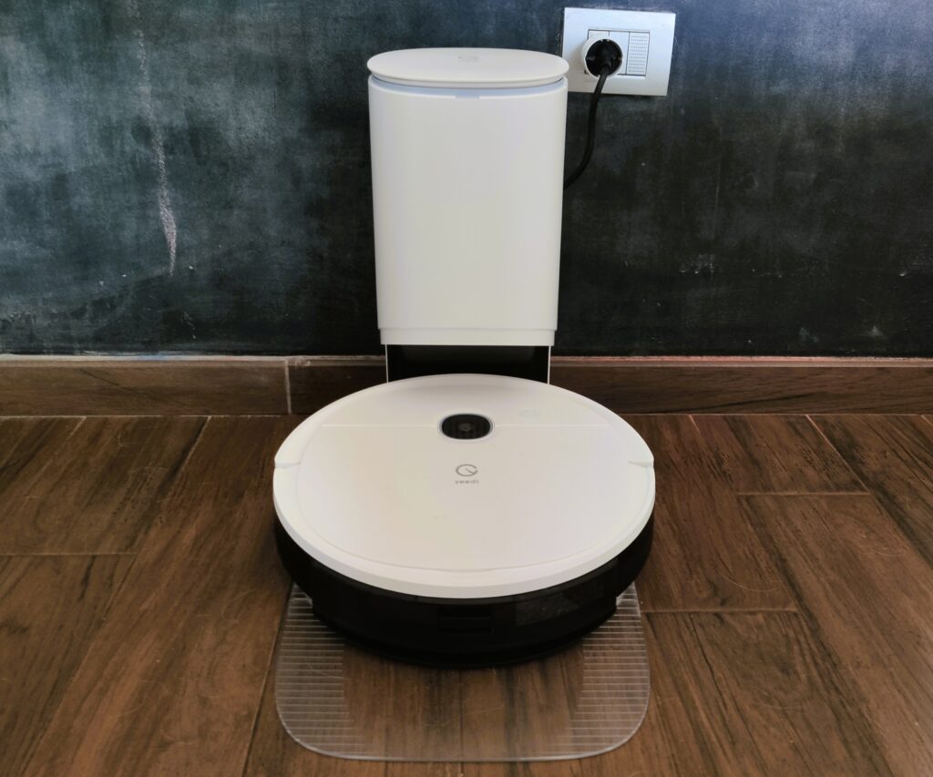 Prova robot aspirapolvere lavapavimenti Yeedi Vac 2 Pro con base di svuotamento automatico