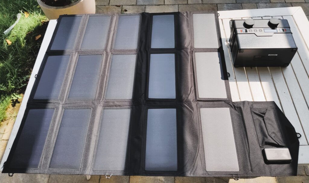 Unboxing generatore solare portatile Allpowers S700 con pannelli fotovoltaici Allpowers SP012